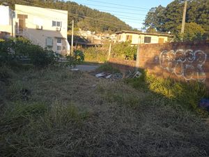Image 9 - 885022