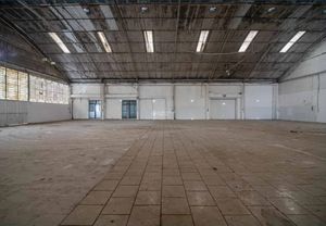 Image 16 - 885039