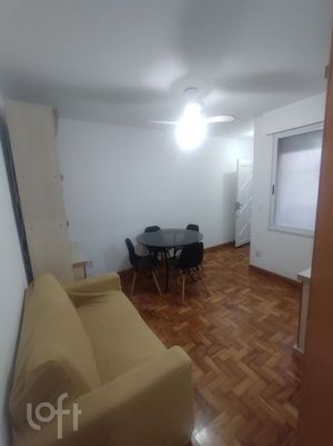 Image 3 - 885047