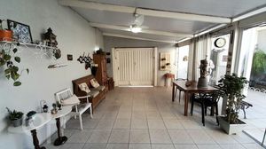 Image 24 - 885063