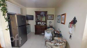 Image 16 - 885063