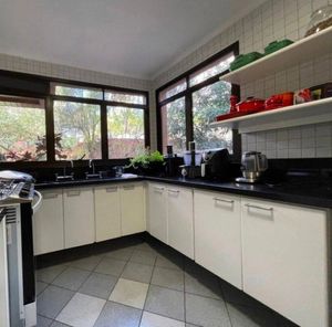 Image 19 - 885069