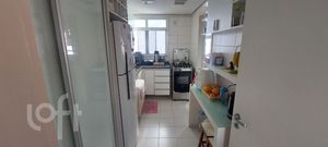 Image 3 - 885073