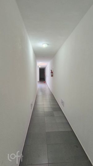 Image 12 - 885074