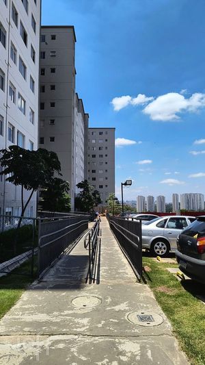 Image 13 - 885074