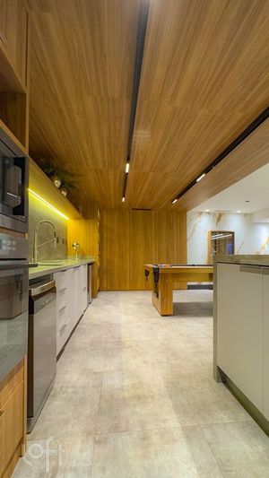 Image 83 - 885081