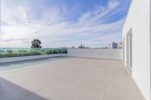 Image 10 - 885094