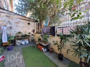 Image 8 - 885101