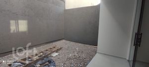 Image 3 - 885103