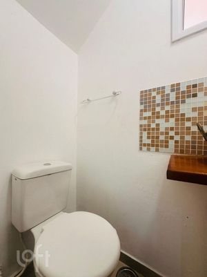 Image 8 - 885116