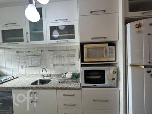 Image 4 - 885125
