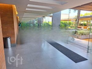 Image 7 - 885126