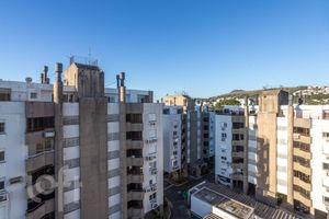 Image 14 - 885129