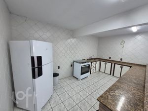 Image 10 - 885133