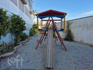 Image 14 - 885133
