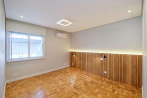 Image 7 - 885134