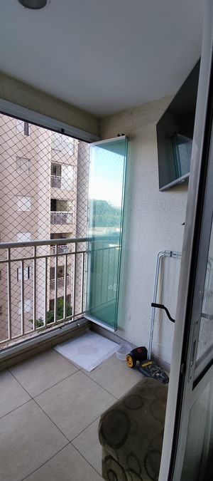 Image 6 - 885137