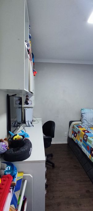 Image 13 - 885137