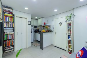 Image 3 - 885165