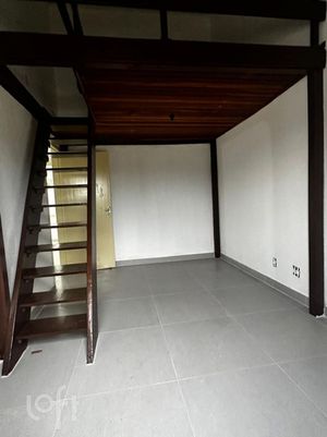 Image 25 - 885166