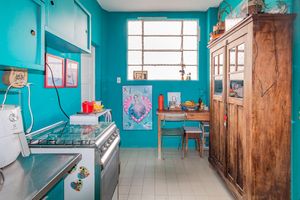 Image 21 - 885168