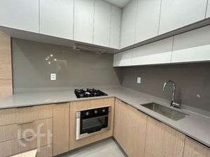 Image 4 - 885186