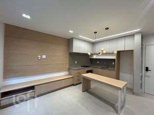 Image 1 - 885186