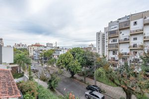 Image 11 - 885188