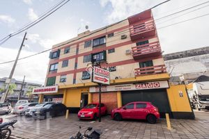 Image 9 - 885196