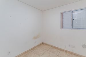 Image 6 - 885197