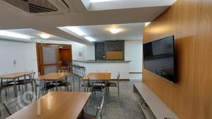 Image 44 - 885266