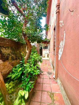 Image 18 - 885284