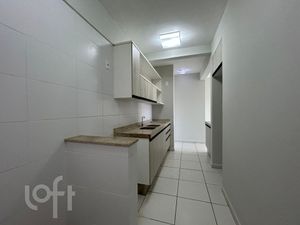 Image 4 - 885288