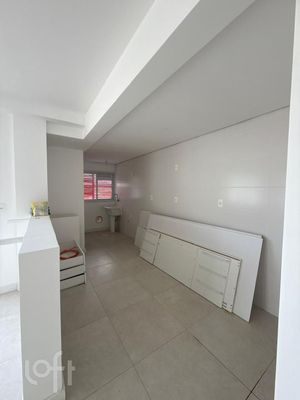 Image 23 - 885310