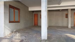 Image 37 - 885312