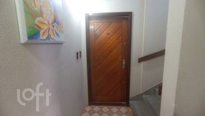 Image 0 - 885312