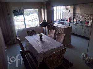 Image 9 - 885323