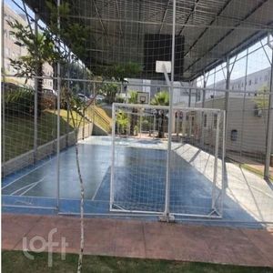Image 15 - 885331
