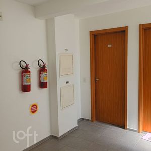 Image 11 - 885331
