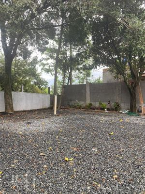 Image 1 - 885335