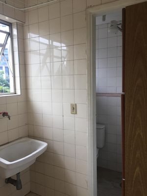 Image 8 - 885338