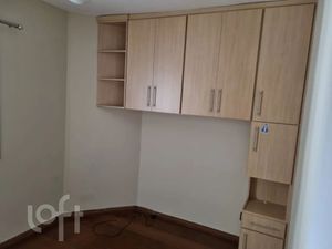 Image 4 - 885341