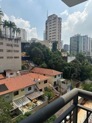 Image 3 - 885342