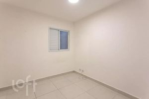 Image 10 - 885347
