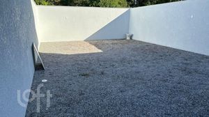 Image 25 - 885358
