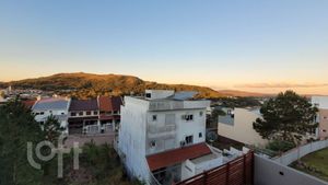Image 14 - 885367
