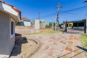 Image 75 - 885409