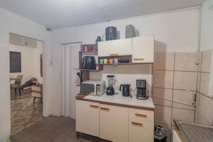 Image 16 - 885414