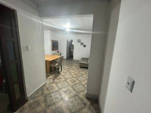 Image 2 - 885414