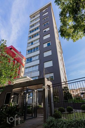 Image 32 - 885416